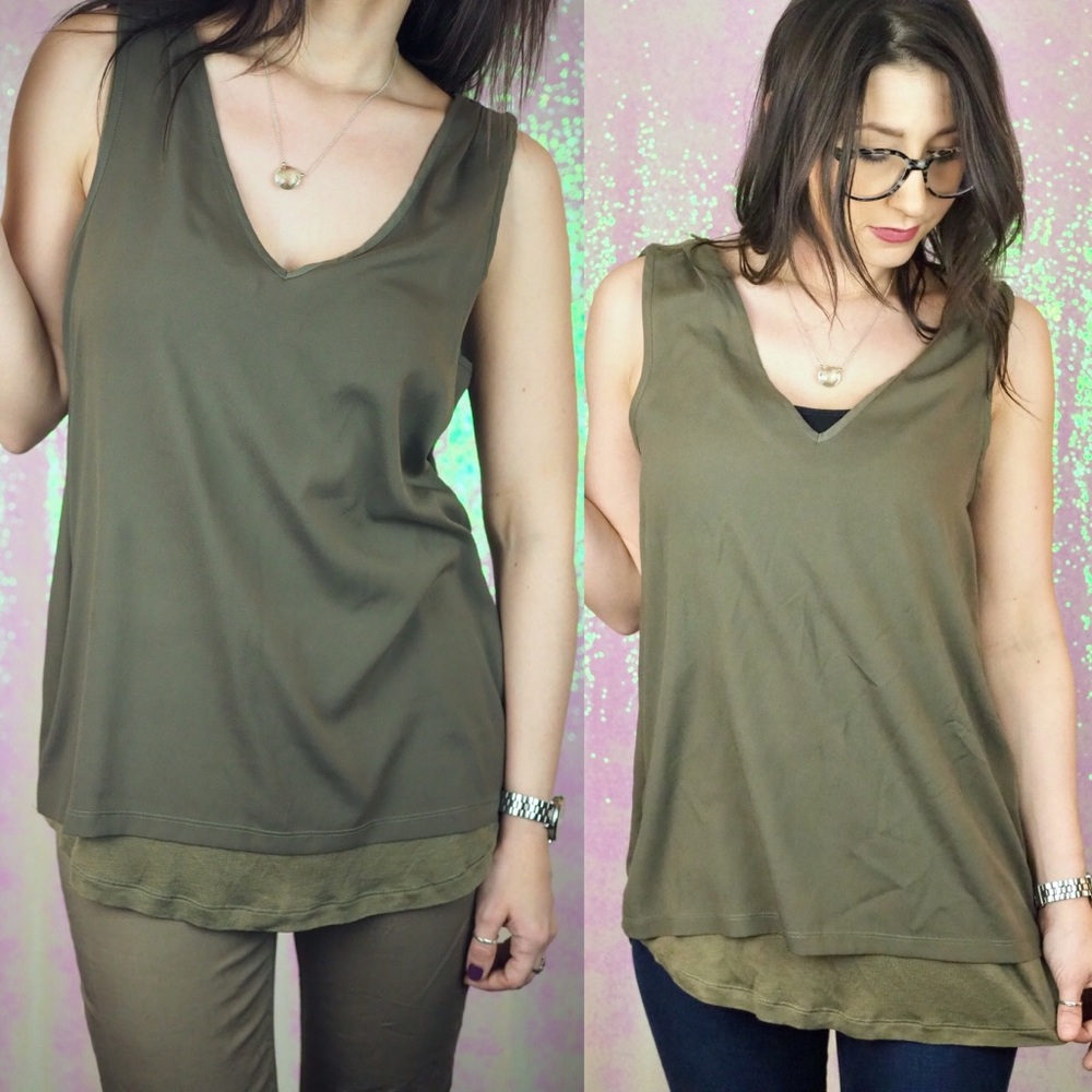 BANANA REPUBLIC 2 in 1 Olive Layered Tank